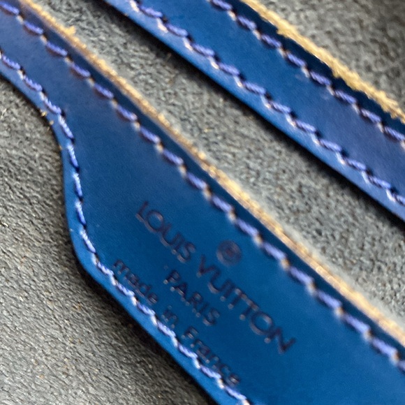 Louis Vuitton LV Hand Bag Saint Jaques - Blue Epi - Picture 8 of 12